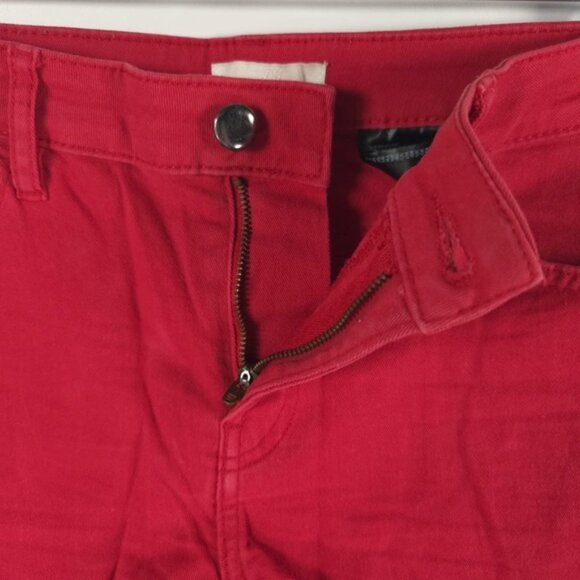 H&M Denim Cuffed Red Shorts Size 8 - Picture 7 of 8